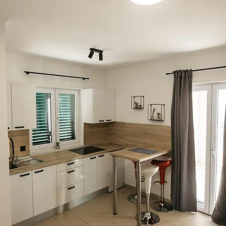 Hills Apartamento *