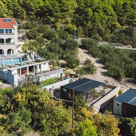 Hills Apartamento Makarska