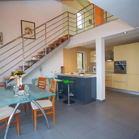 Hills Apartment